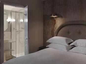 Grand Pigalle Experimental 4* Parijs